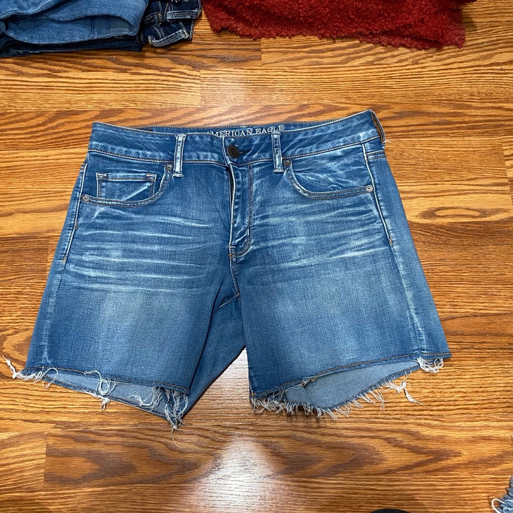 AE Shorts